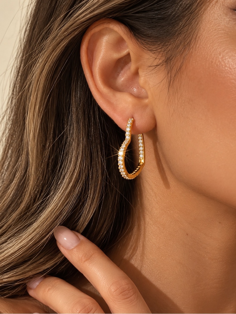 Diamond heart hoop earrings D251